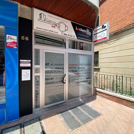 Cuencaloft Red Velvet Apartment Cuenca  Bagian luar foto
