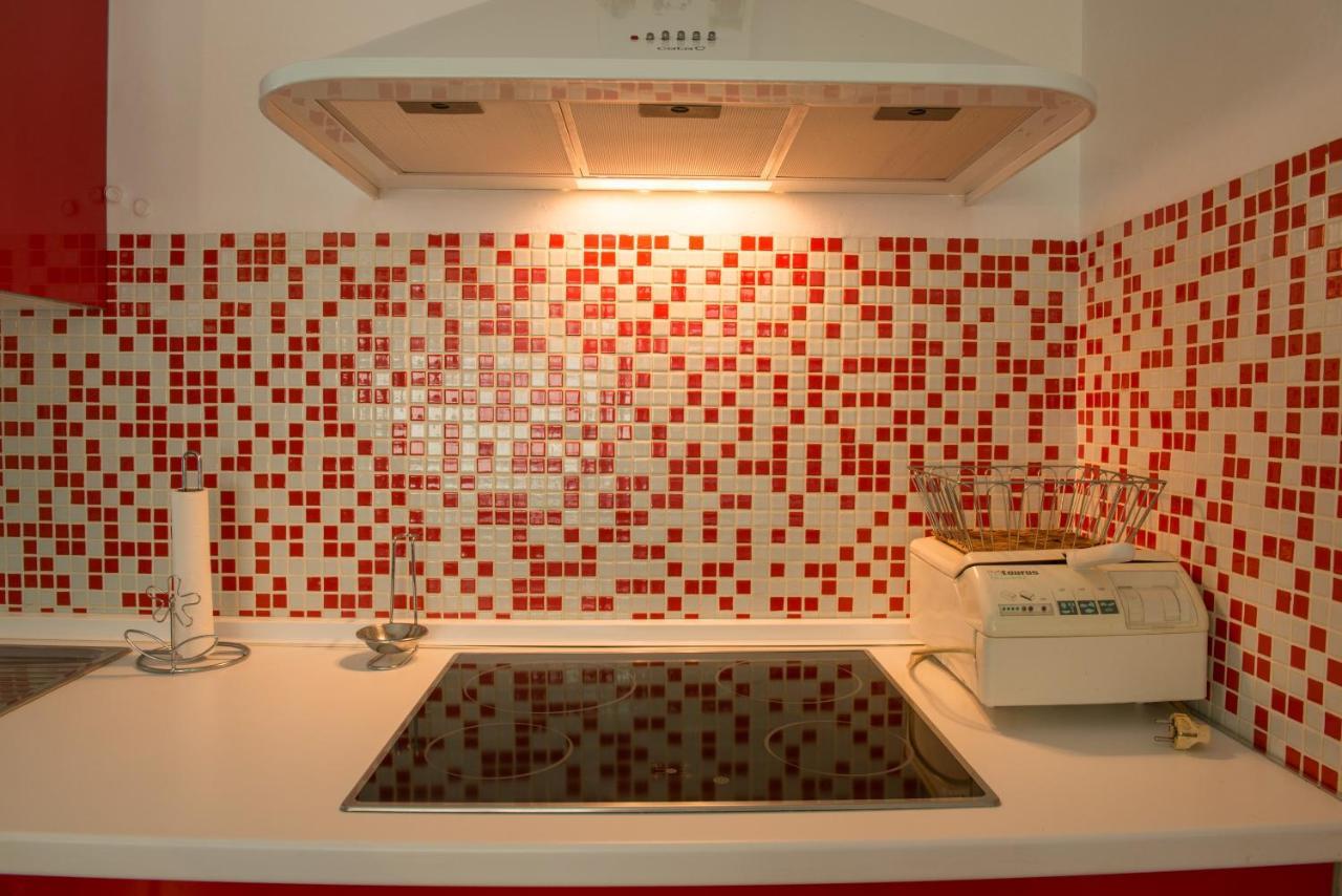 Cuencaloft Red Velvet Apartment Cuenca  Bagian luar foto