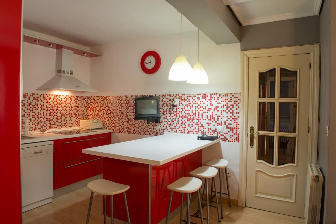 Cuencaloft Red Velvet Apartment Cuenca  Bagian luar foto